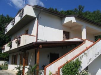 ITALY HOUSES - ESTATE AGENT Abruzzo Region